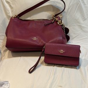Purple Coach Purse with Matching Wallet and detachable strap